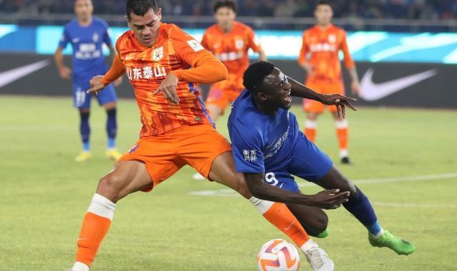 意昂体育app-三镇配置顶级全面碾压泰山 夺队史首个超级杯冠军