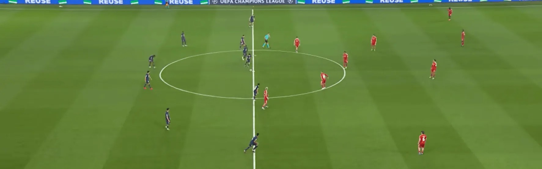 意昂体育-麦考伊斯特：世界最佳球队巴黎开球竟出底线，完全不敢相信