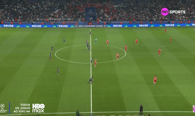 意昂体育-麦考伊斯特：世界最佳球队巴黎开球竟出底线，完全不敢相信