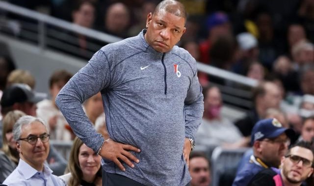 意昂体育入口-里弗斯季前安排有玄机 76人欲复刻08绿凯冠军密码